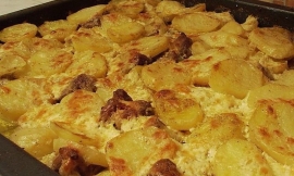 Cвинина запечённая с картофелем