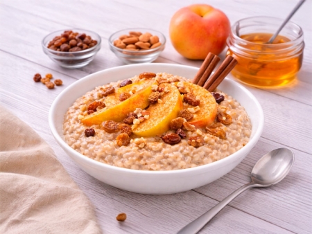 Овсянка «Гурмэ» с печеным яблоком 